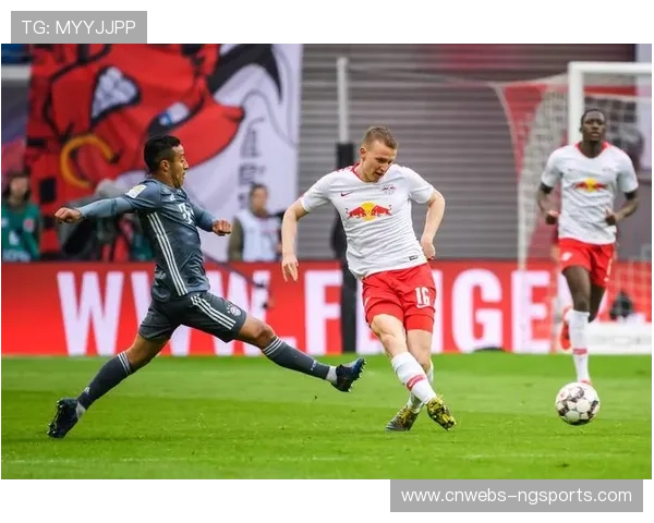 霍芬海姆本赛季异军突起,10轮19分排名第六,冲击欧战资格 霍芬海姆本赛季异军突起,10轮19分排名第六,冲击欧战资格